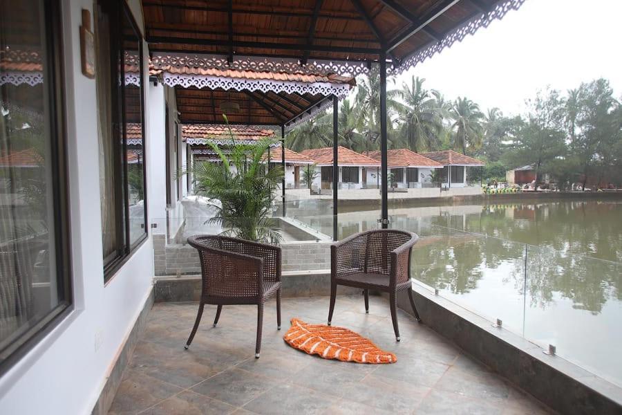 Veda5 Wellness Retreat&Spa Velha Goa Exterior foto