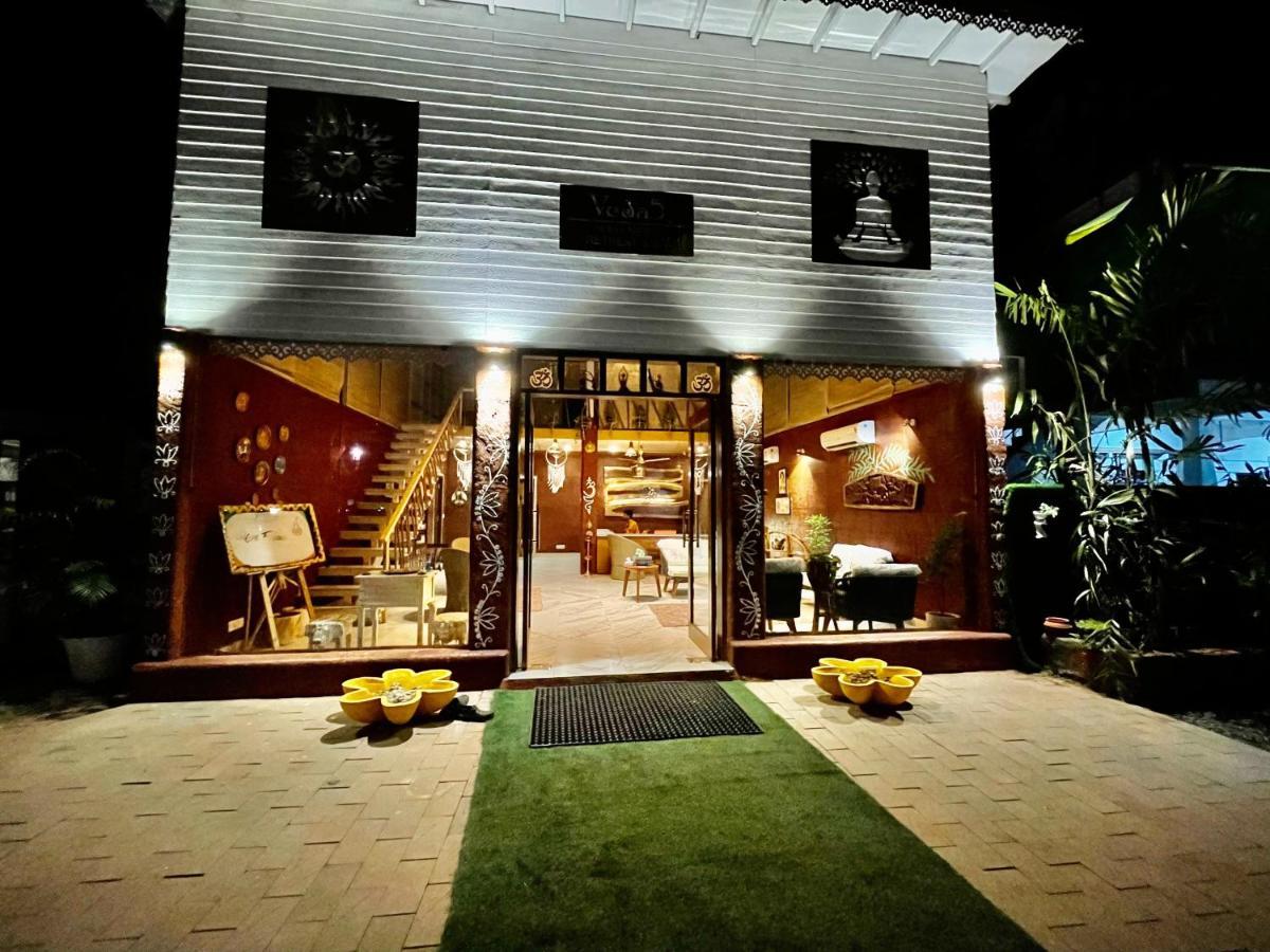 Veda5 Wellness Retreat&Spa Velha Goa Exterior foto